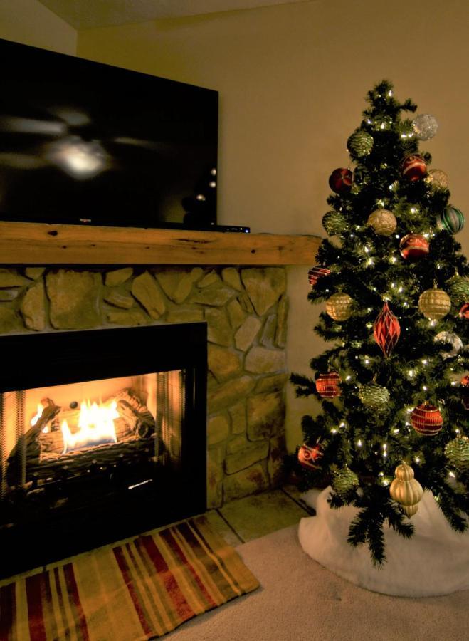 Gorgeous House For Ski Retreat Or Mountain Vacations 斯诺肖 外观 照片